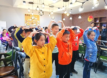 学习舞蹈中华孝道_看图王.jpg